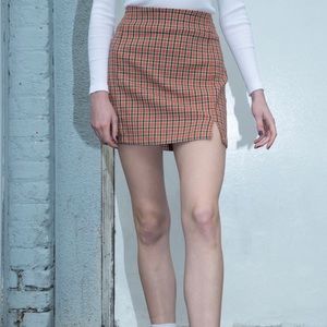 BRANDY MELVILLE CARA SKIRT